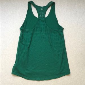 NWOT Gapfit Lasercut Athletic Tank in Jade
